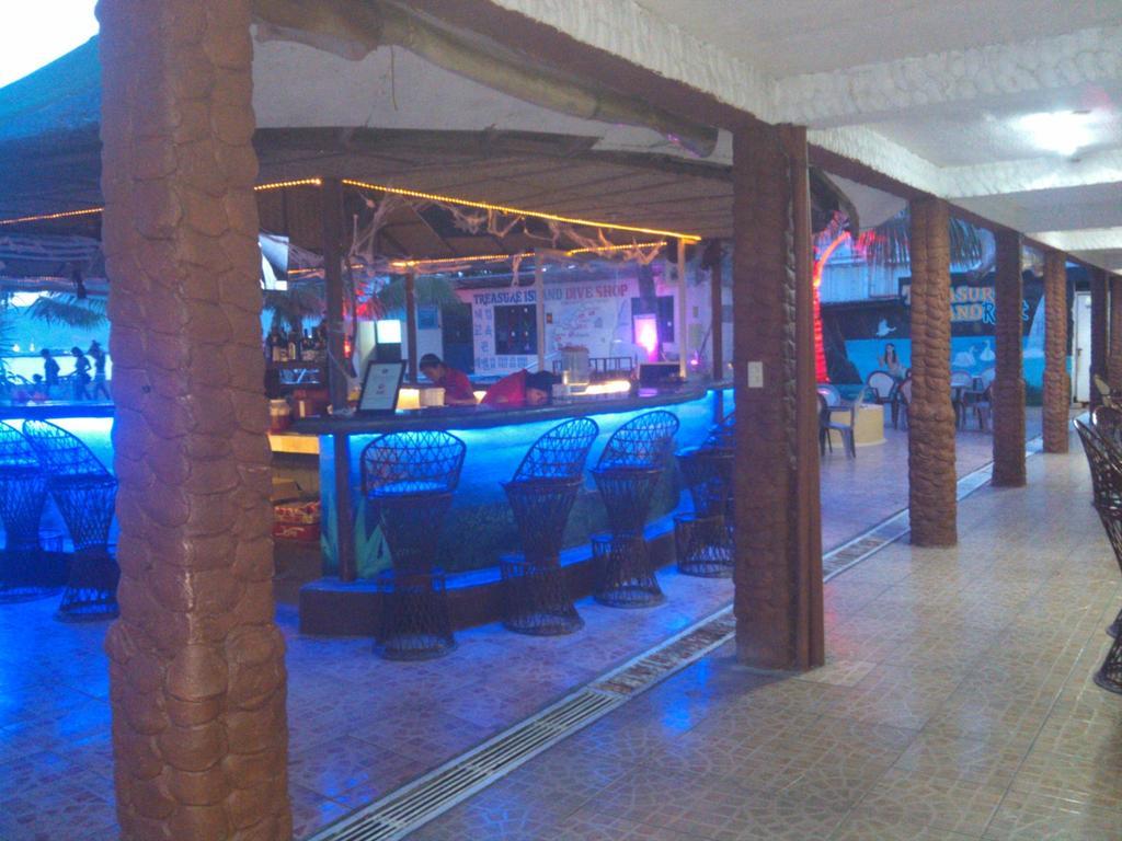 Treasure Island Resort Olongapo Exterior foto