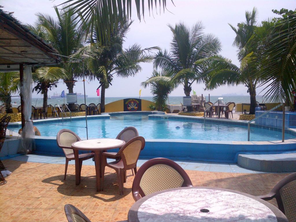 Treasure Island Resort Olongapo Exterior foto