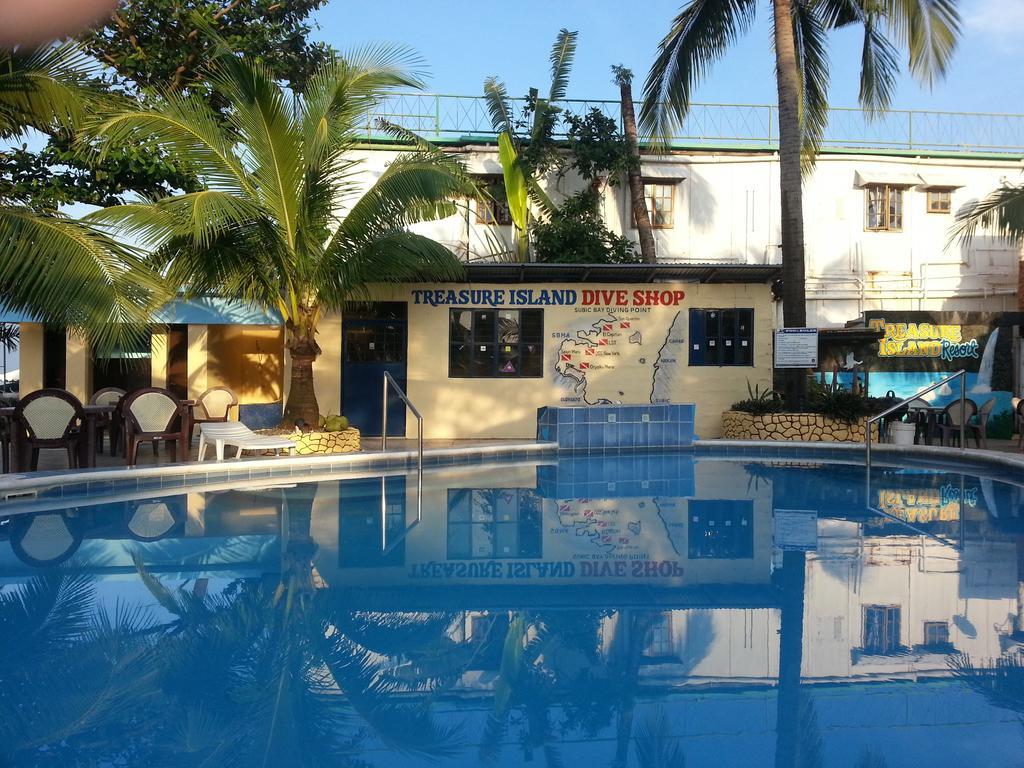 Treasure Island Resort Olongapo Exterior foto