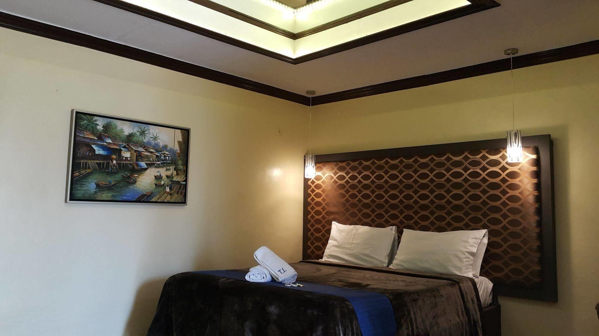 Treasure Island Resort Olongapo Exterior foto